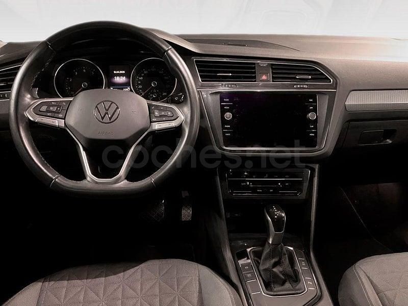 Usado VW Tiguan Life 150 CV (110 kW) 2022 Negro SUV