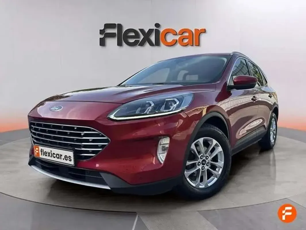 Usado Ford Kuga Titanium 150 CV (110 kW) 2023 Burdeos SUV