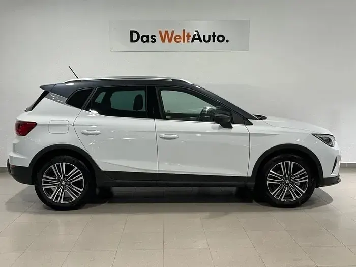 Usado Seat Arona Xperience 116 CV (85 kW) 2025 Blanco SUV