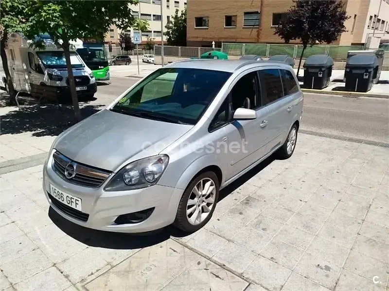 Usado Opel Zafira Energy 150 CV (110 kW) 2008 Gris / plata Monovolumen