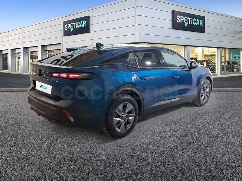 Usado Peugeot 408 Allure 130 CV (95 kW) 2023 Azul SUV