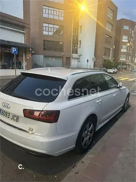 Usado Audi A6 S-Line 190 CV (139 kW) 2015 Blanco Familiar