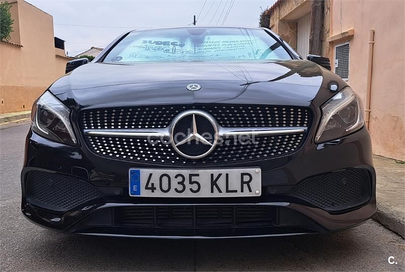Usado Mercedes A200 136 CV (100 kW) 2018 Negro Berlina