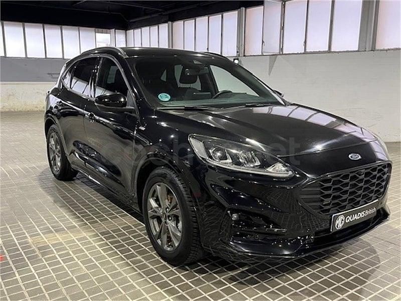 Usado Ford Kuga Titanium 120 CV (88 kW) 2022 Negro SUV