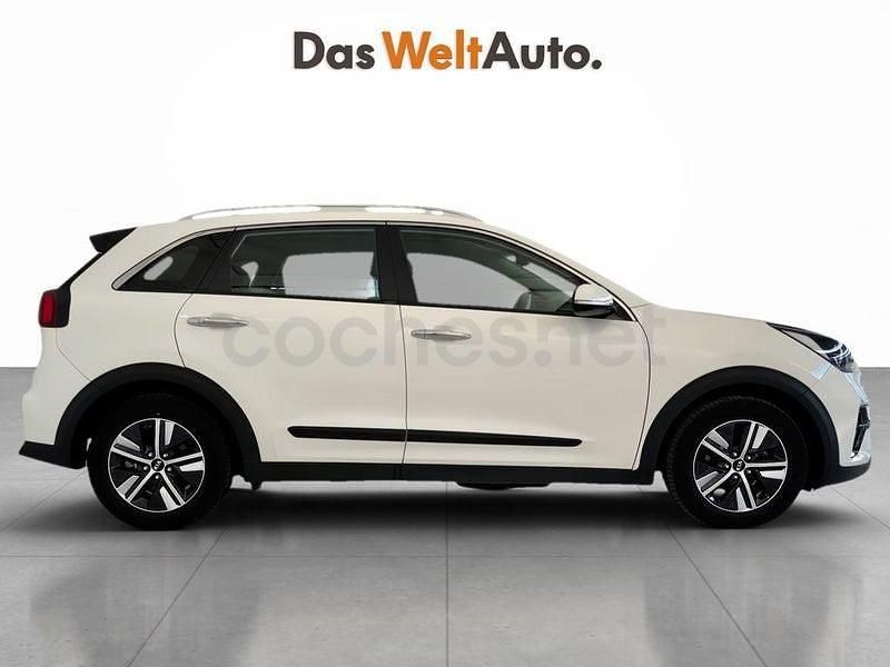 Usado Kia Niro 141 CV (103 kW) 2021 Blanco SUV