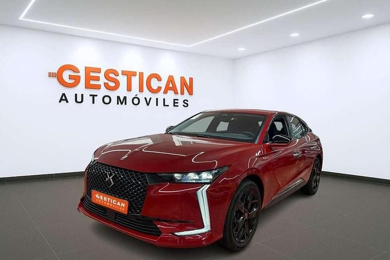 Rojo Usado 2022 DS Automobiles DS4 Performance Line Plus Berlina | 22.990 € (Precio justo) - Imagen 1/4