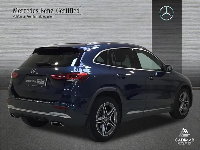 Usado Mercedes GLA200 AMG line 150 CV (110 kW) 2022 Azul SUV