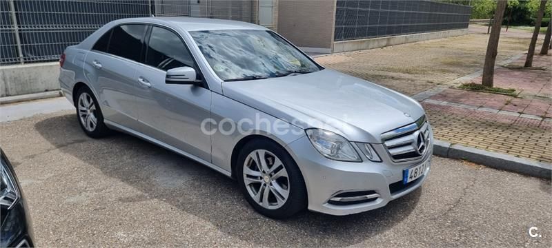 Gris / plata Usado 2012 Mercedes E200 Avantgarde Berlina | 5999 € (Super precio) - Imagen 1/4