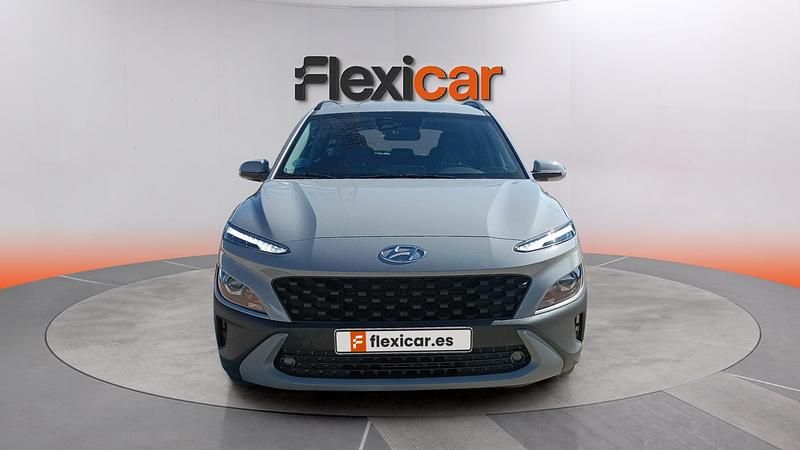 Usado Hyundai Kona Style 141 CV (103 kW) 2023 Gris SUV