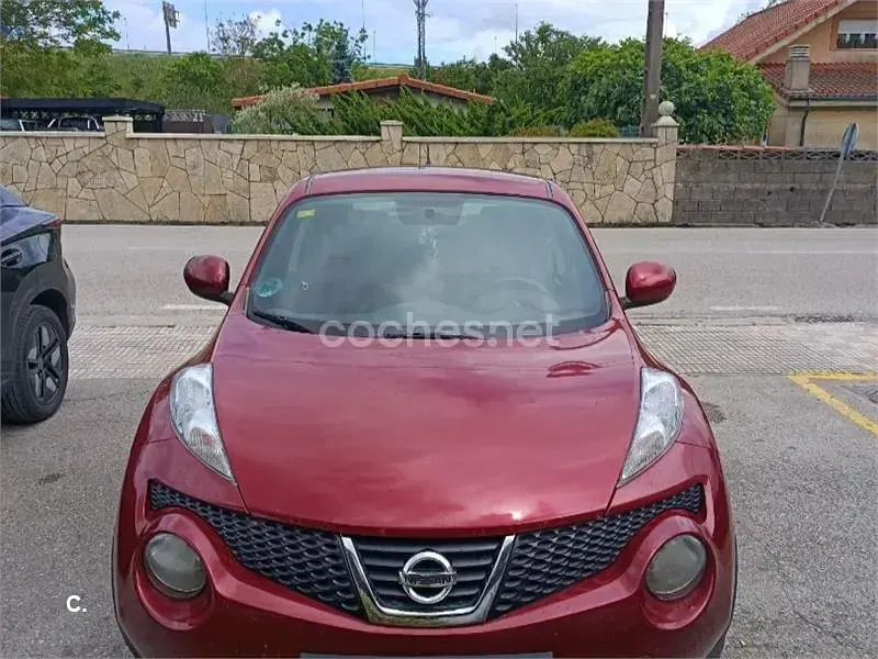 Usado Nissan Juke Tekna 117 CV (86 kW) 2012 Granate SUV