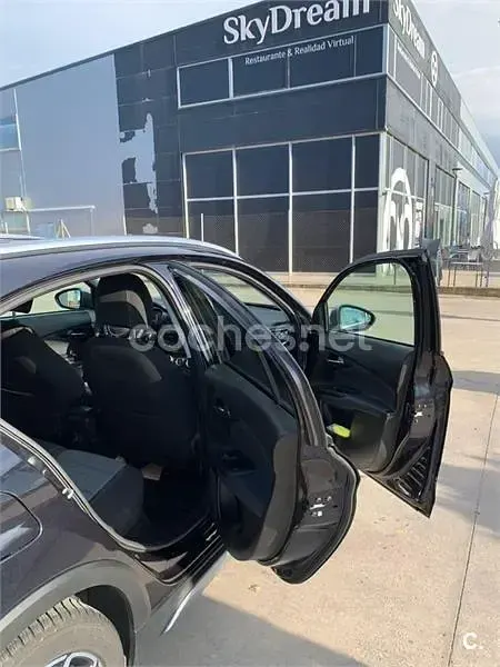 Usado Fiat Tipo Cross 100 CV (73 kW) 2021 Negro Berlina