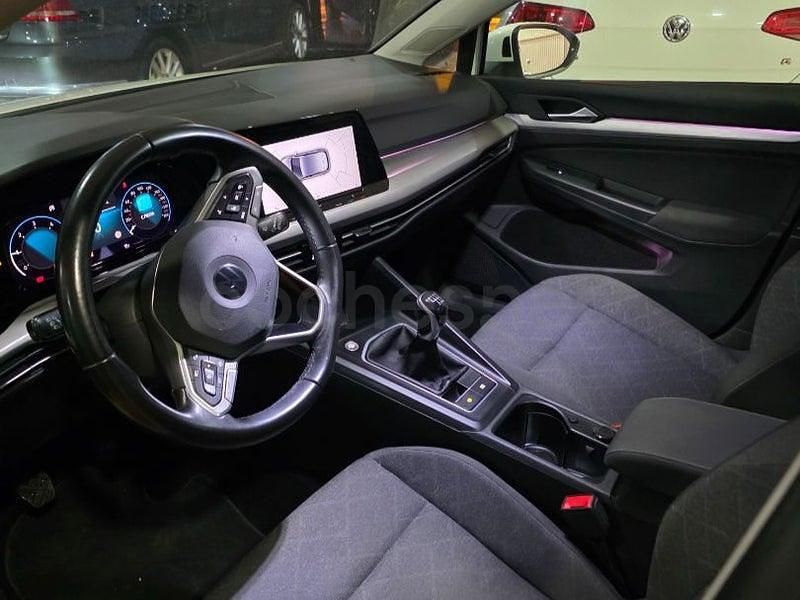 Usado VW Golf VIII 115 CV (84 kW) 2021 Blanco Berlina