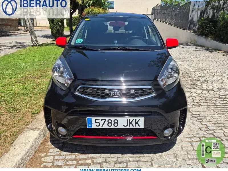 Usado Kia Picanto Urban 67 CV (49 kW) 2015 Negro Utilitario