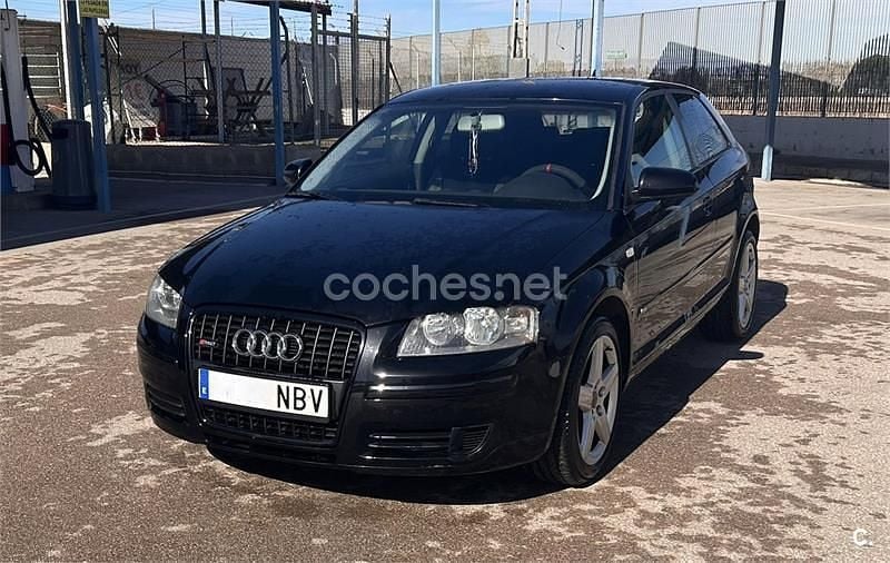 Usado Audi A3 Ambition 105 HP (77 kW) 2006 Preto Citadino