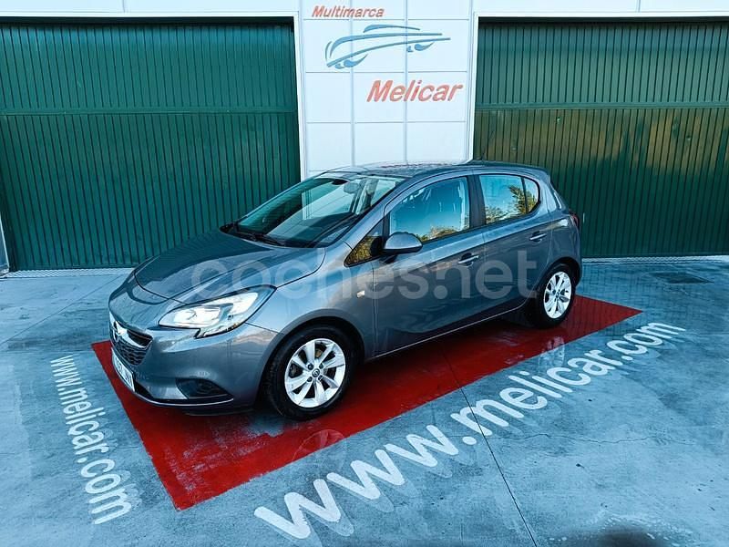 Gris / plata Usado 2016 Opel Corsa Excellence Berlina | 8990 € (Un poco caro) - Imagen 1/4