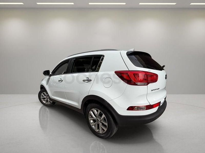 Usado Kia Sportage 115 CV (84 kW) 2016 Blanco SUV