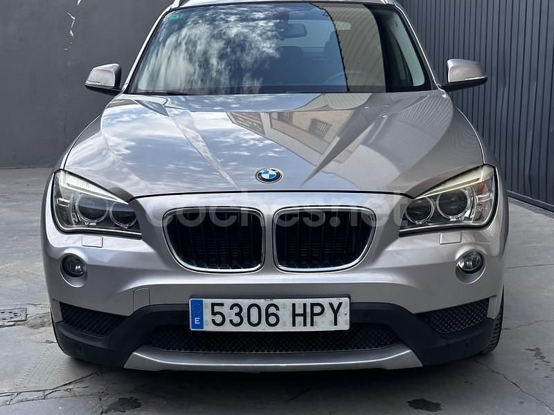 Gris / plata Usado 2013 BMW X1 SUV | 10.700 € (Precio justo) - Imagen 1/4