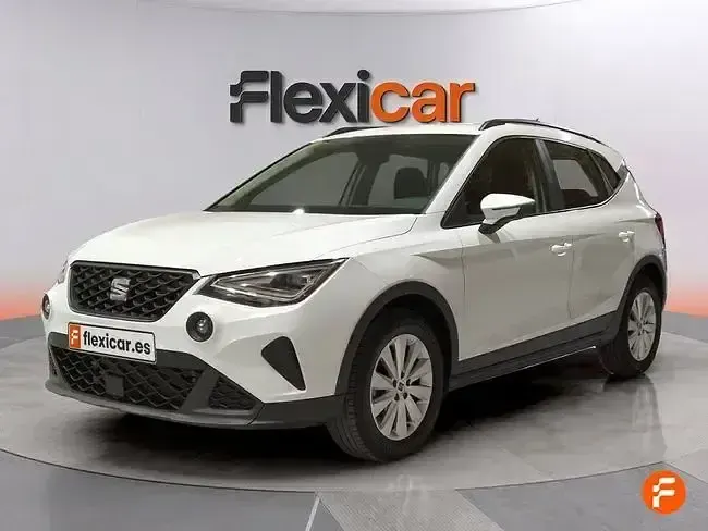 Usado Seat Arona Style 115 CV (84 kW) 2024 Blanco SUV