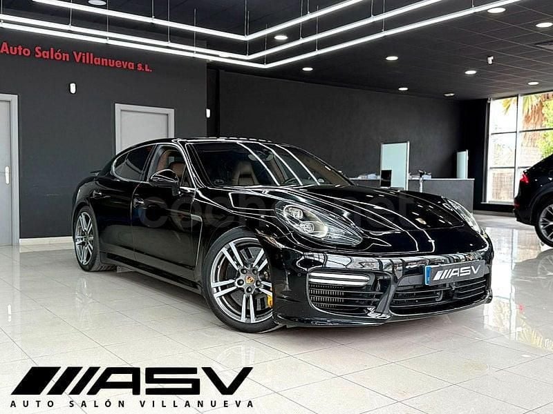 Usado Porsche Panamera Turbo S Executive 570 CV (419 kW) 2016 Negro Berlina