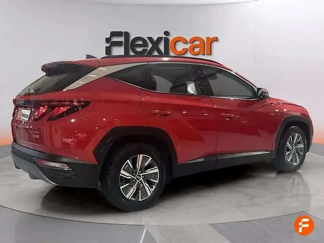 Usado Hyundai Tucson 150 CV (110 kW) 2024 Rojo SUV
