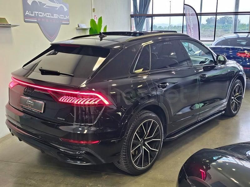 Usado Audi Q8 S-line plus 231 CV (169 kW) 2021 Negro SUV