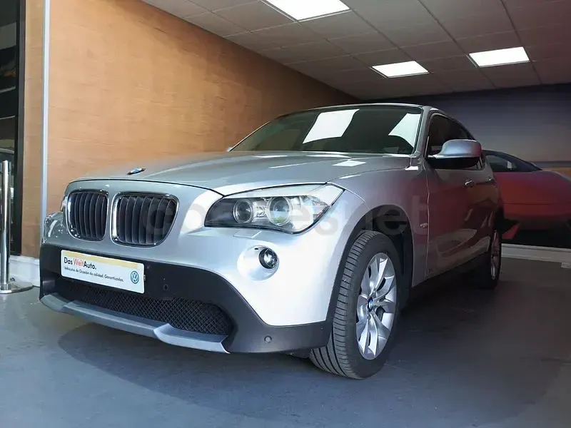 Usado BMW X1 143 CV (105 kW) 2010 Gris / plata SUV