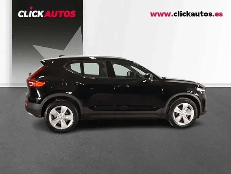 Usado Volvo XC40 Core 165 CV (121 kW) 2025 Negro SUV