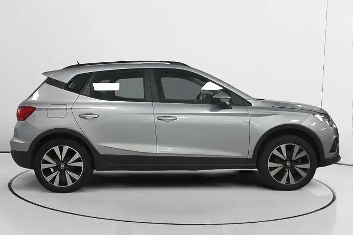 Usado Seat Arona Style 110 CV (80 kW) 2021 SUV