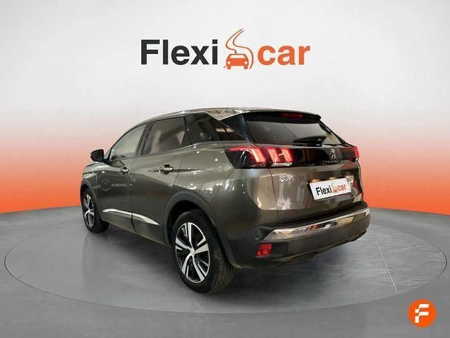 Usado Peugeot 3008 Allure 130 CV (95 kW) 2020 Gris SUV