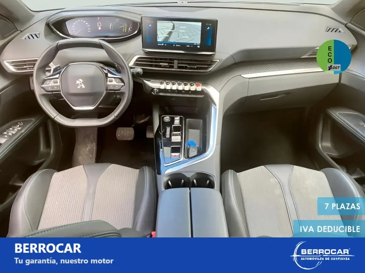 Usado Peugeot 5008 Allure 136 CV (100 kW) 2024 Azul SUV
