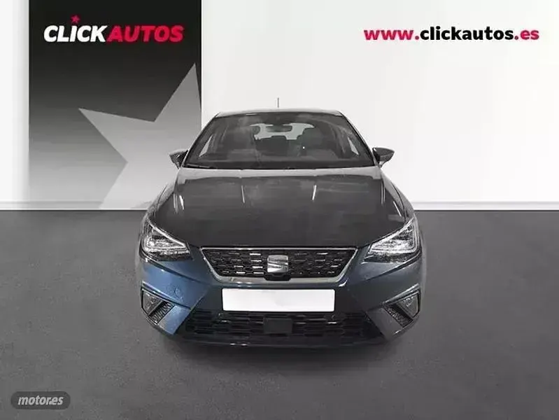 Usado Seat Ibiza XCELLENCE 115 CV (84 kW) 2025 Gris Berlina