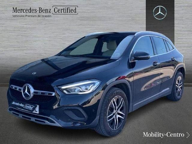 Usado Mercedes GLA200 Progressive 150 CV (110 kW) 2022 Nachtschwarz  unilack SUV