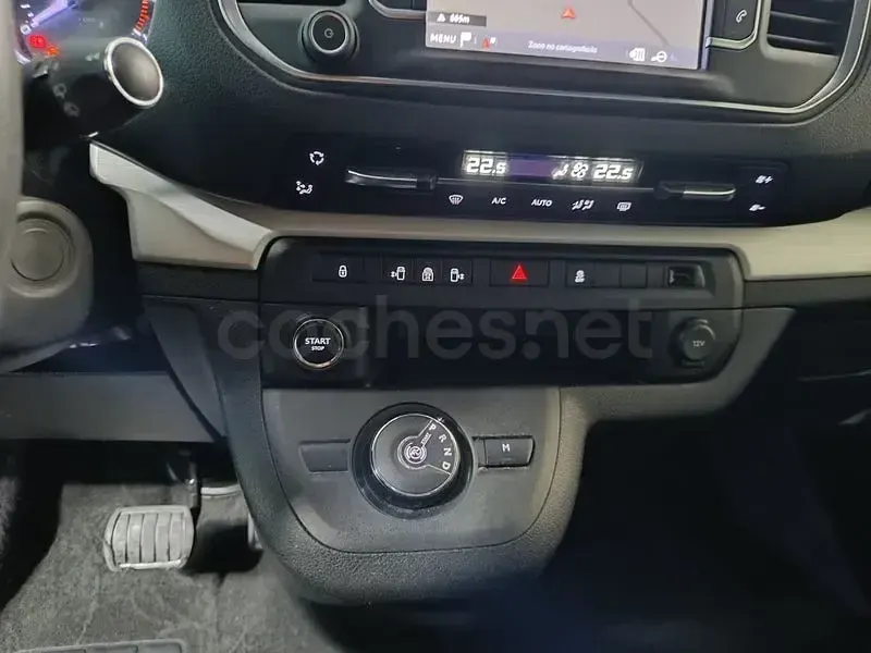 Usado Citroën Spacetourer Shine 178 CV (130 kW) 2017 Negro Monovolumen
