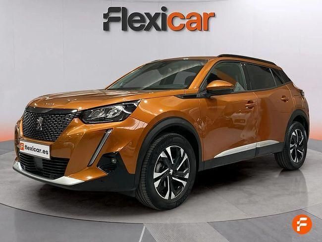Usado Peugeot 2008 Allure 130 CV (95 kW) 2020 Naranja SUV