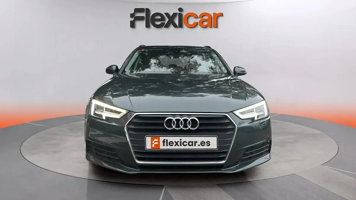 Usado Audi A4 Advanced 122 CV (89 kW) 2019 Verde Familiar