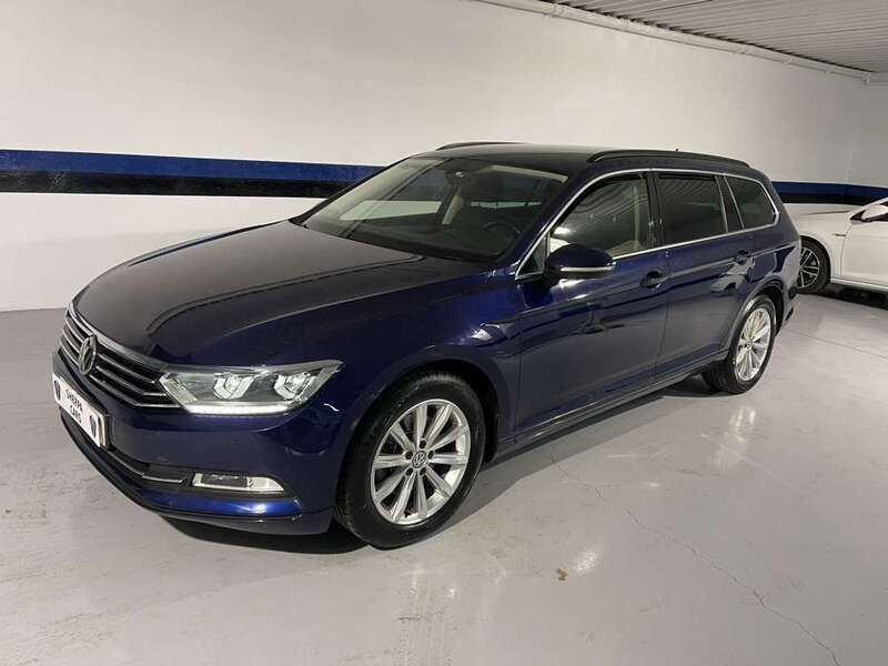 Azul Usado 2019 VW Passat Advance Berlina | 14.800 € (Buen precio) - Imagen 1/4