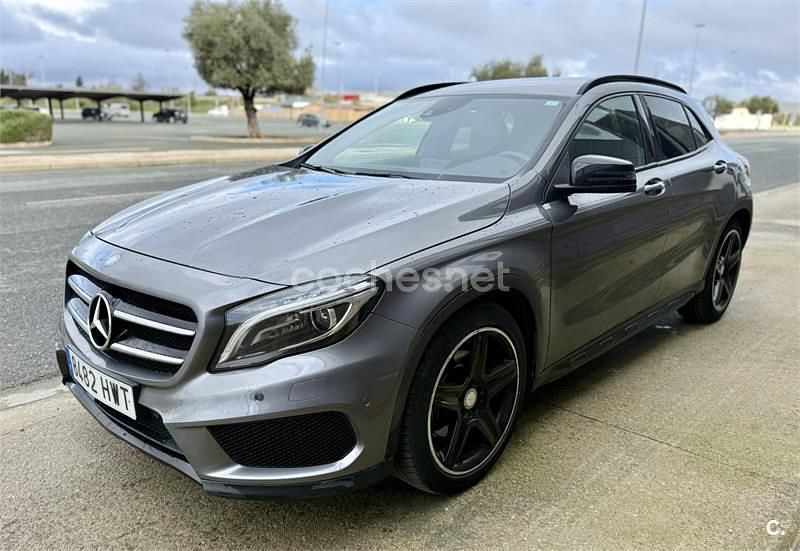 Gris / plata Usado 2014 Mercedes GLA220 AMG line SUV | 17.300 € (Precio justo) - Imagen 1/4