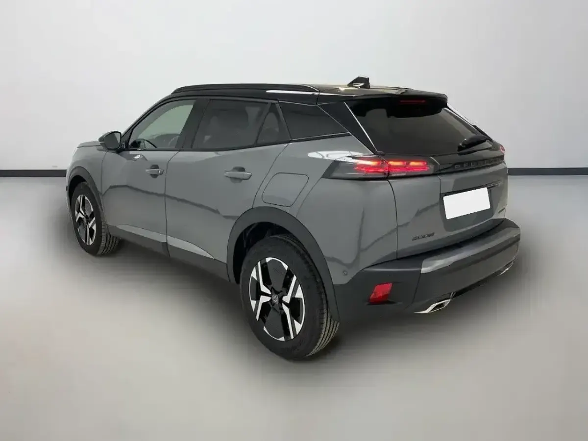 Nuevo Peugeot 2008 GT 145 CV (106 kW) 2025 Negro SUV