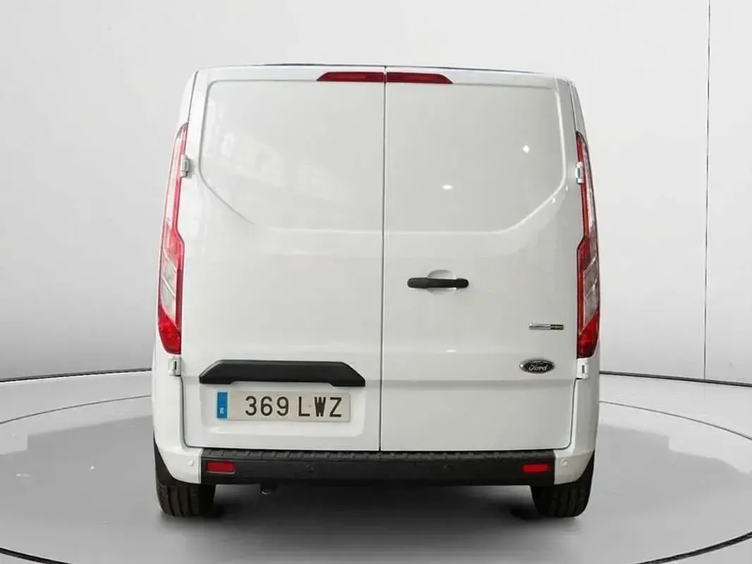 Usado Ford Transit Custom Trend 131 CV (96 kW) 2022 Blanco Van