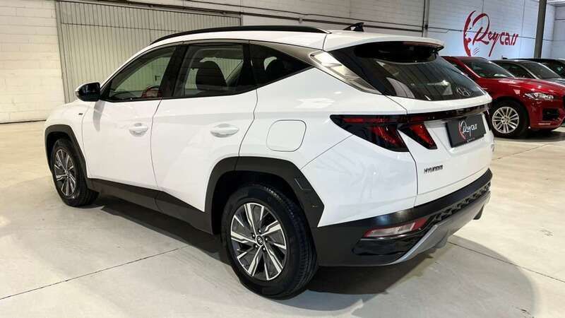 Usado Hyundai Tucson 136 CV (100 kW) 2021 Blanco SUV
