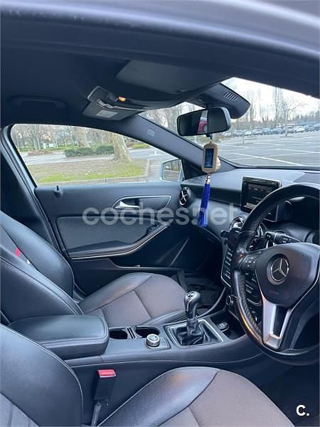 Gris / plata Usado 2013 Mercedes A180 AMG line Berlina | 9500 € (Buen precio) - Imagen 1/2
