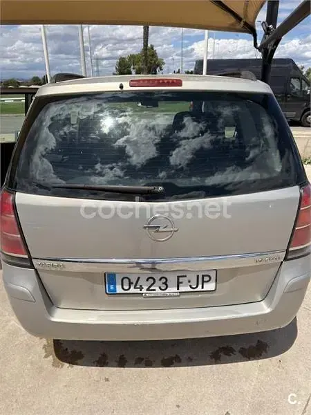 Używany Opel Zafira Cosmo 120 KM (88 kW) 2006 Szary Minivan