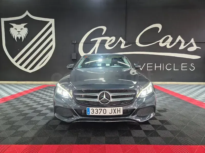 Usado Mercedes C220 170 CV (125 kW) 2017 Gris / plata Berlina