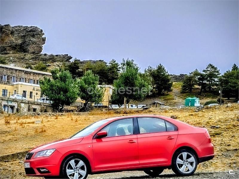 Rojo Usado 2014 Seat Toledo Style Berlina | 4990 € (Super precio) - Imagen 1/4