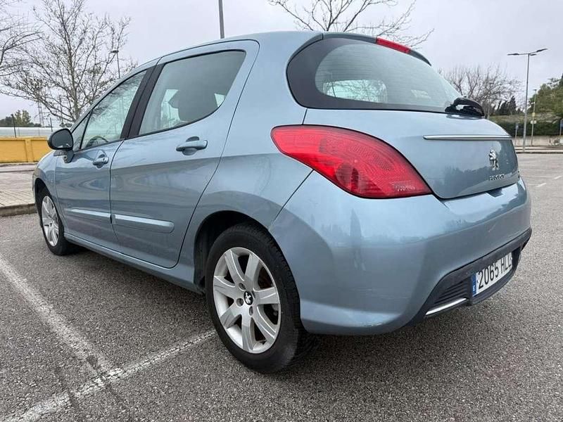 Usado Peugeot 308 Active 111 HP (81 kW) 2012 Azul Citadino