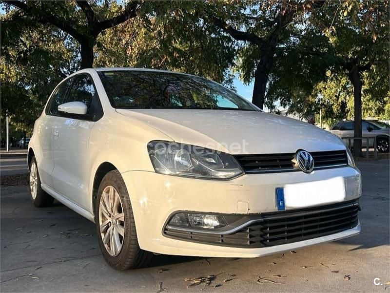 Blanco Usado 2016 VW Polo Edition Berlina | 7200 € (Buen precio) - Imagen 1/4
