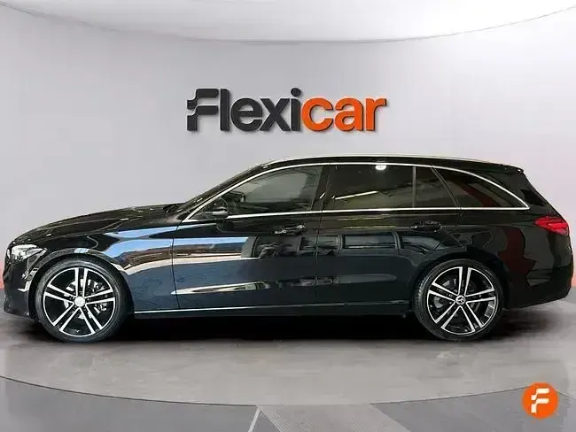 Usado Mercedes C200 163 CV (119 kW) 2023 Negro Familiar