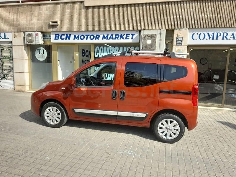 Usado Fiat Qubo Dynamic 95 CV (69 kW) 2013 Naranja Monovolumen