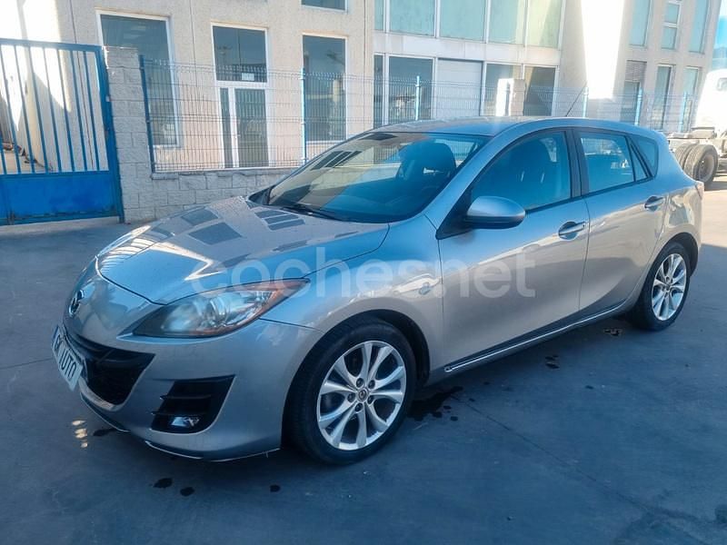 Gris / plata Usado 2010 Mazda 3 Active Berlina | 5750 € (Super precio) - Imagen 1/4
