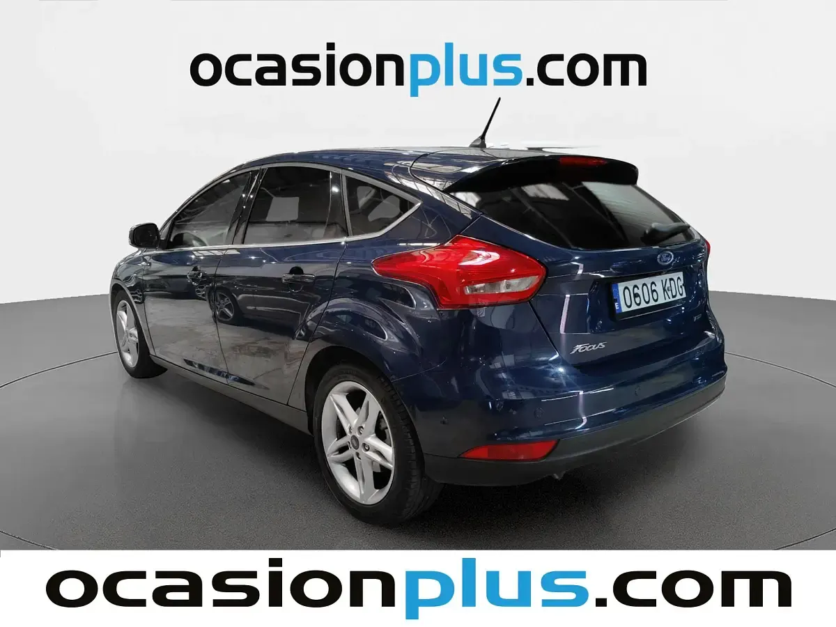 Usado Ford Focus Titanium 125 CV (91 kW) 2017 Azul Utilitario